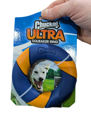 Anel Chuckit Ultra Squeaker - Horas de diversão ativa