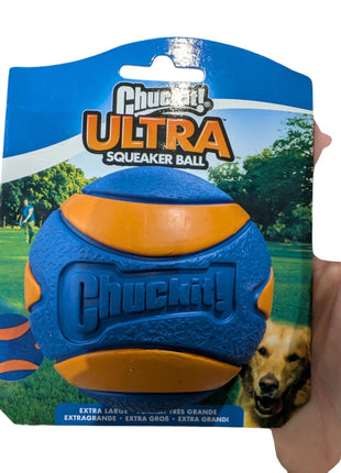 Bola Chuckit Ultra Squeaker - Bola praticamente indestrutível com apito - Vários tamanhos